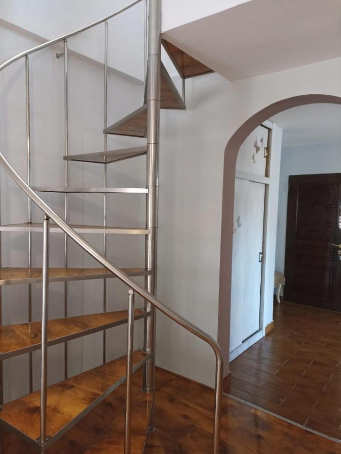 Апартаменты Penthouse Lux Констанца Экстерьер фото